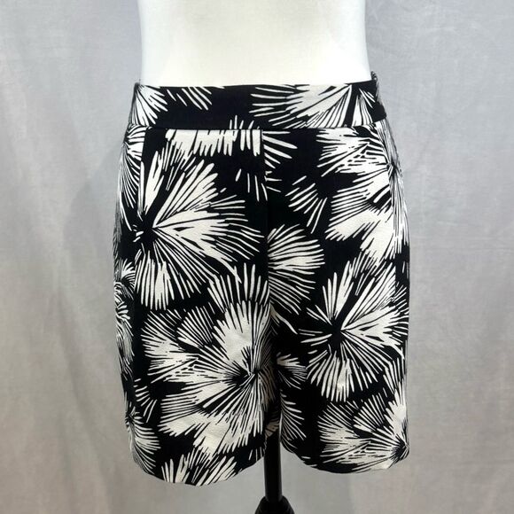 Ann Taylor black and white burst print flat front shorts with pockets size 12 - Picture 1 of 6